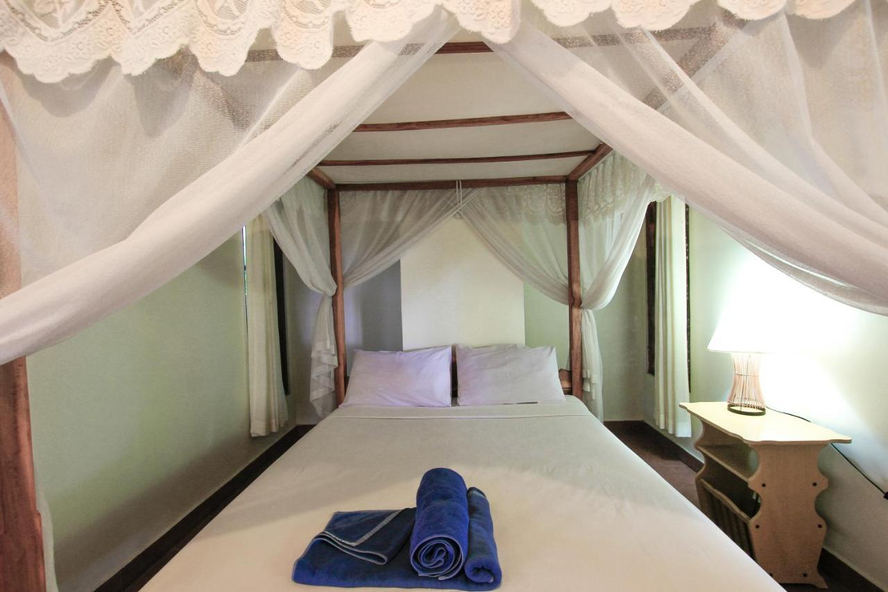 Ganesha Amed Hotel Екстериор снимка