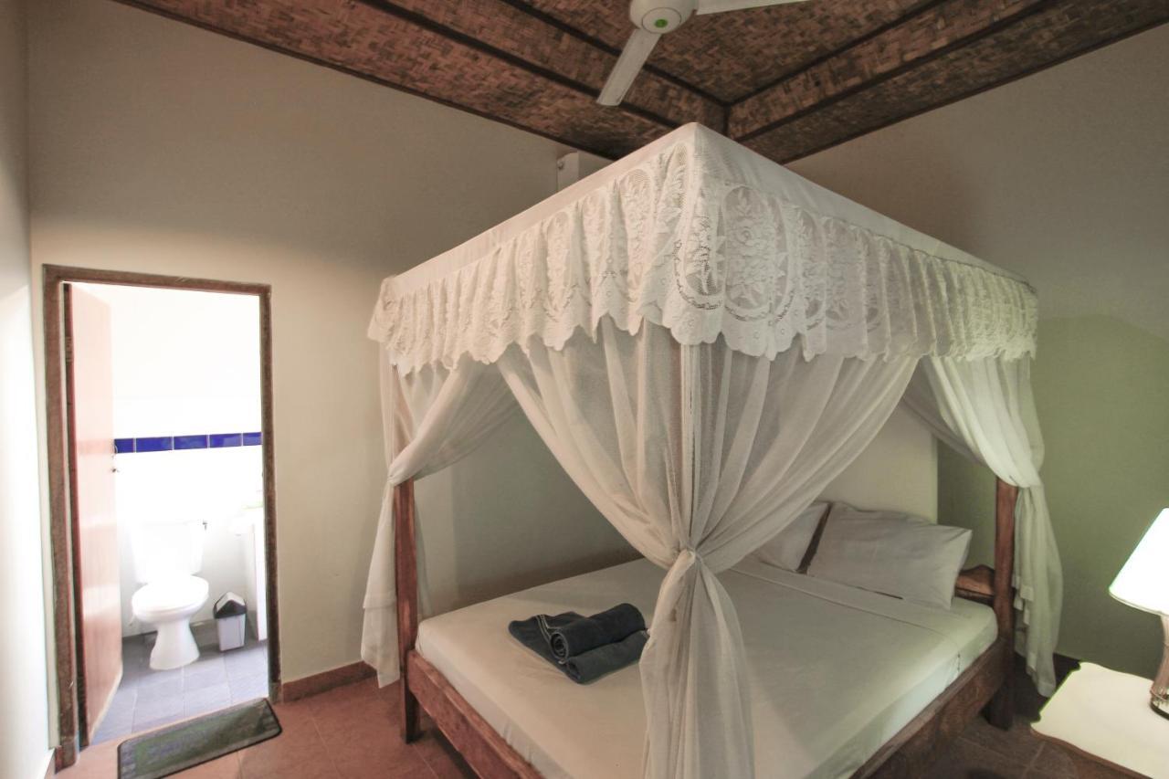 Ganesha Amed Hotel Екстериор снимка