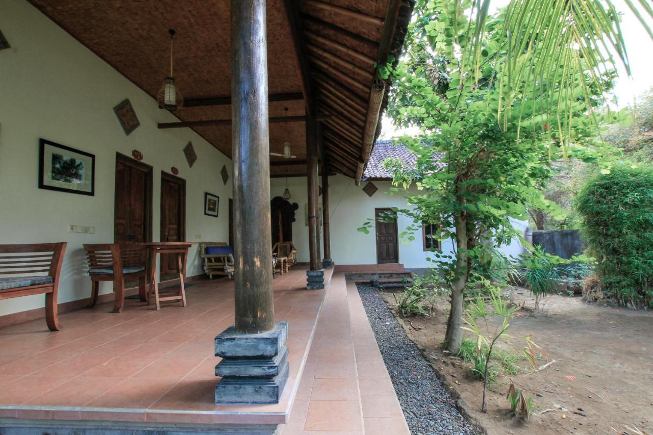 Ganesha Amed Hotel Екстериор снимка