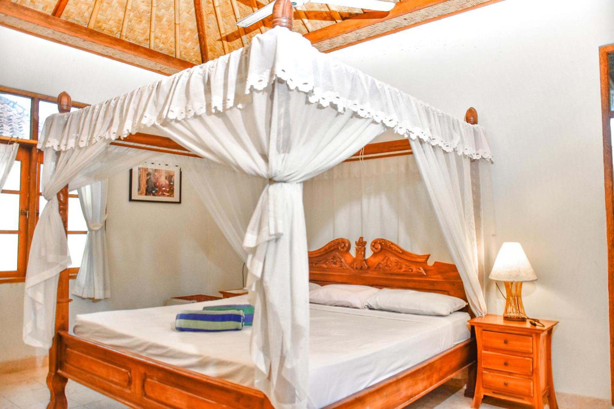 Ganesha Amed Hotel Стая снимка